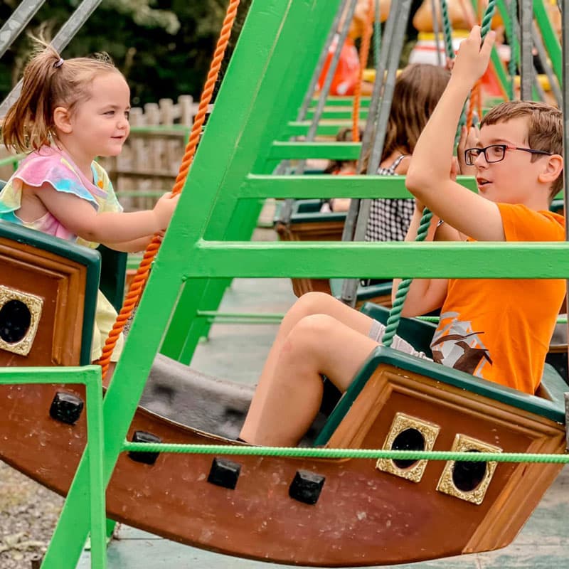 Swingboat Swingboat